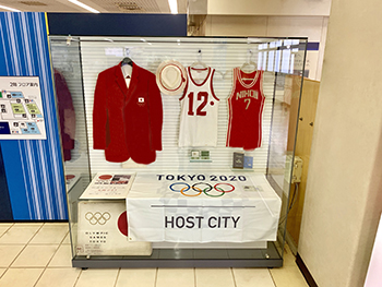 葛飾区役所庁舎 展示風景1